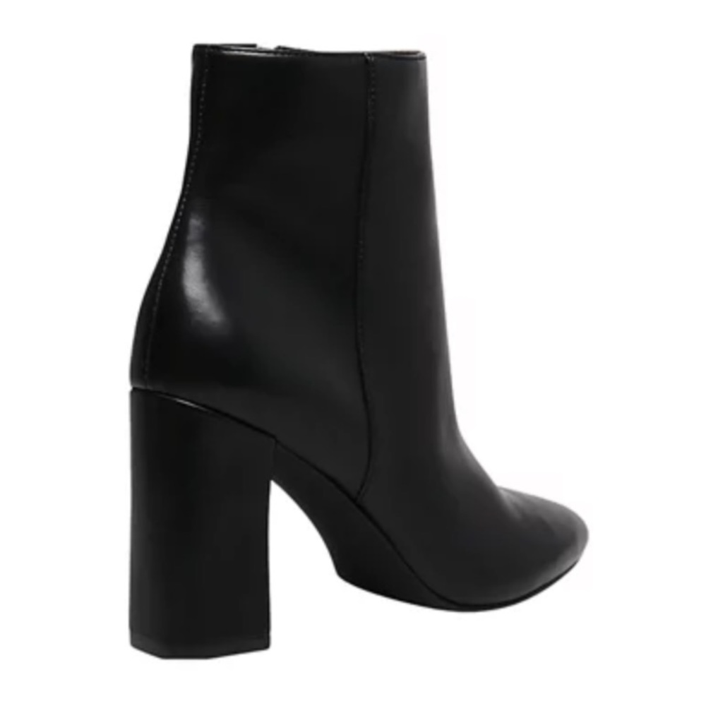 Madden Girl Flexx Dress booties. Brand new in box, Never worn